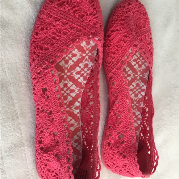 Faded Glory Shoes - 🎀 Pink ‘lacey’ Slip-Ons! ☀️ Size 8. Espadrilles.